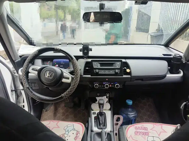 Honda Fit — Фото автомобиля 12