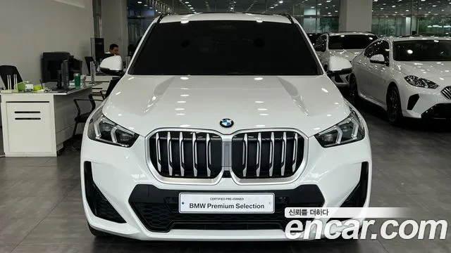 BMW X1 sDrive 20i M Sport — Фото автомобиля 3