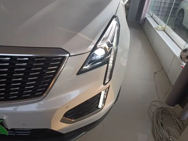 Cadillac XT5 — Фото автомобиля 23