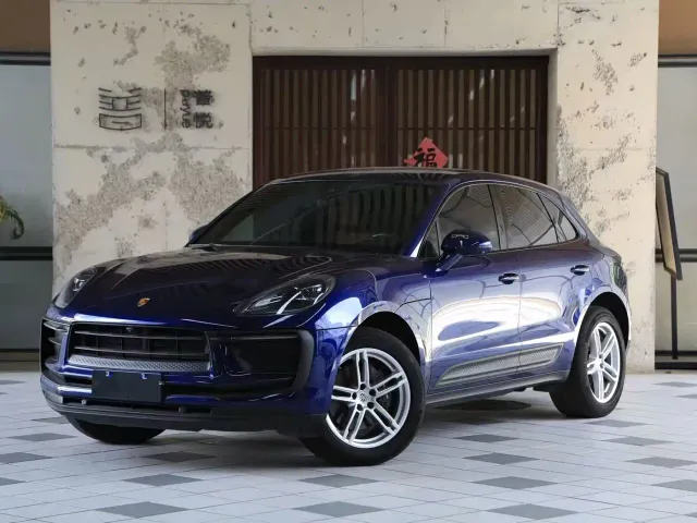 Фотография автомобиля — Porsche Macan