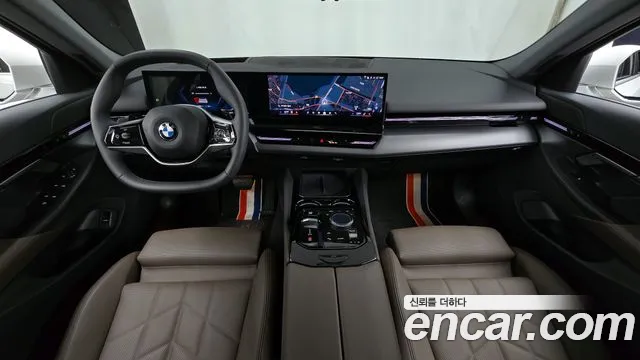 BMW 5-Series — Фото автомобиля 7