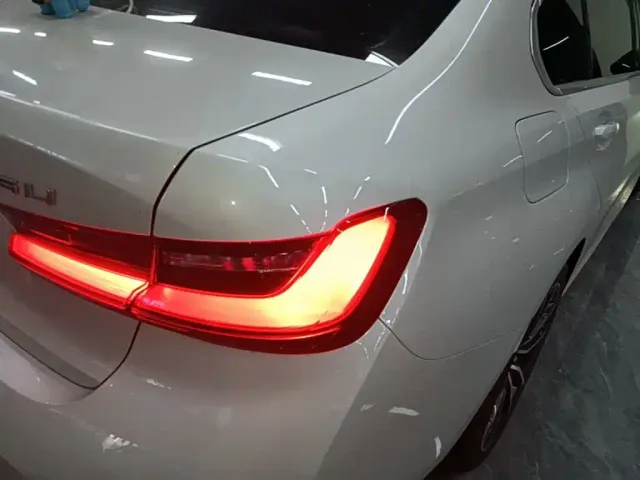 BMW 3 Series — Фото автомобиля 7