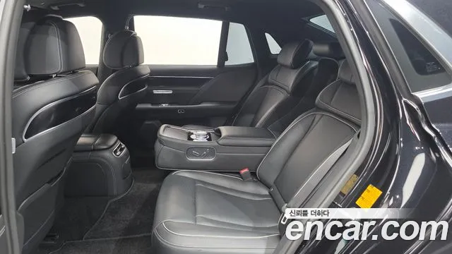 Genesis G90 Бензин 3.5 турбо AWD — Фото автомобиля 20