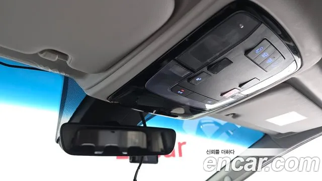 Hyundai Staria Staria 4WD Tourer 11 мест — Фото автомобиля 17