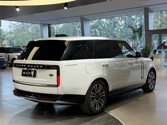 Land Rover Range Rover — Фото автомобиля 5