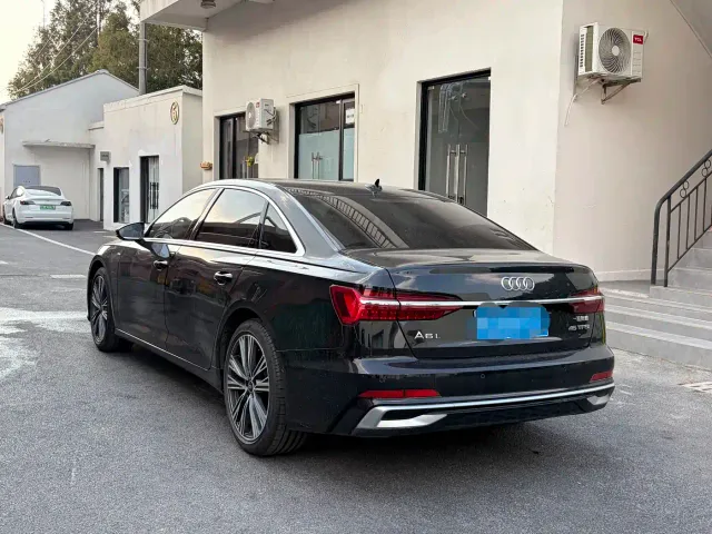 Audi A6L — Фото автомобиля 7