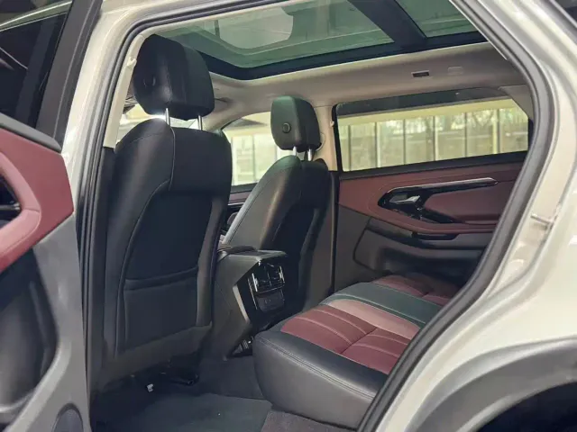 Land Rover Range Rover Evoque — Фото автомобиля 5