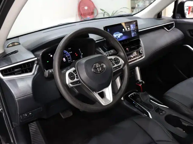 Toyota Frontlander — Фото автомобиля 9