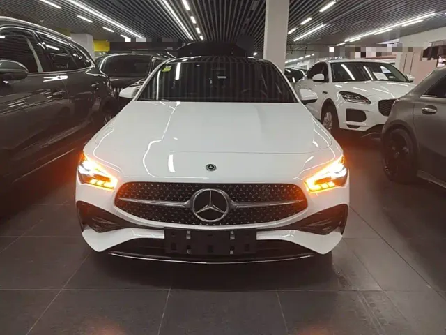 Mercedes-Benz CLA-Class — Фото автомобиля 2