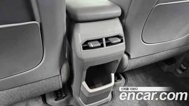 Kia EV3 — Фото автомобиля 19