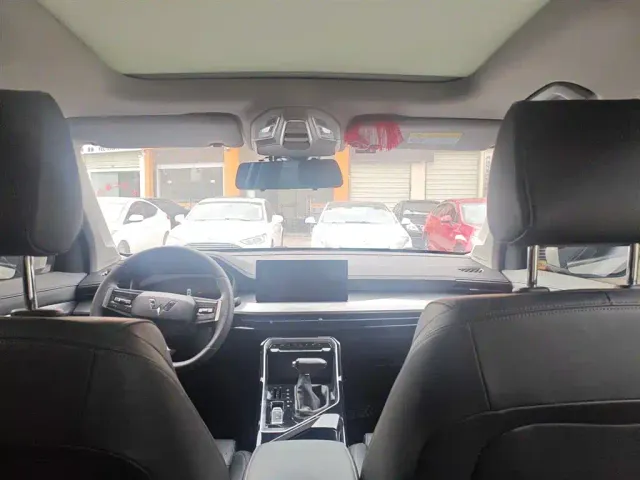 Wuling Asta — Фото автомобиля 10