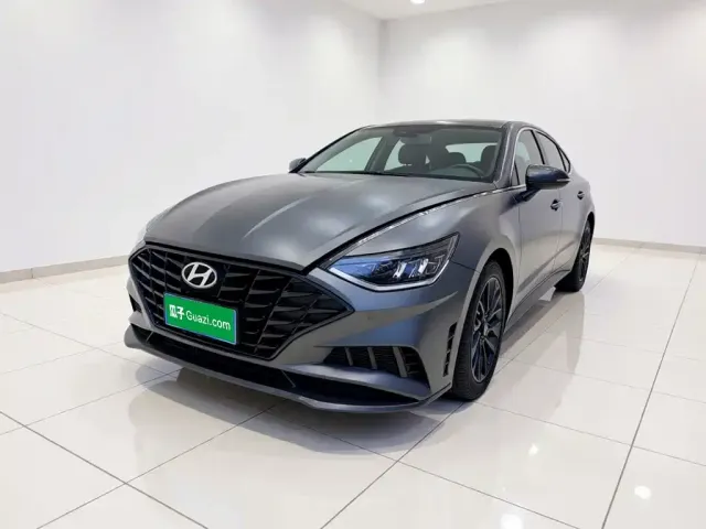 Фотография автомобиля — Hyundai Sonata