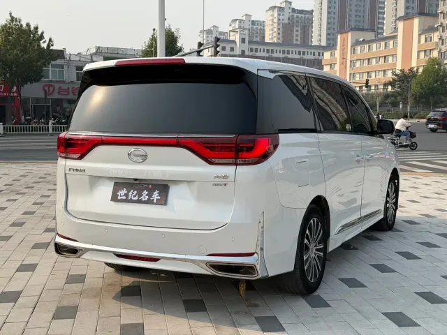 GAC Trumpchi M8 — Фото автомобиля 7