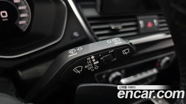 Audi SQ5 FY — Фото автомобиля 26