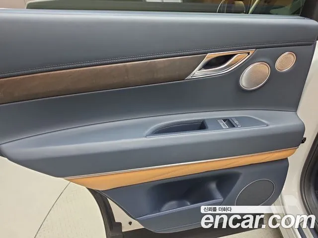 Genesis GV80 — Фото автомобиля 14