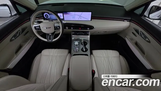 Genesis GV70 — Фото автомобиля 10