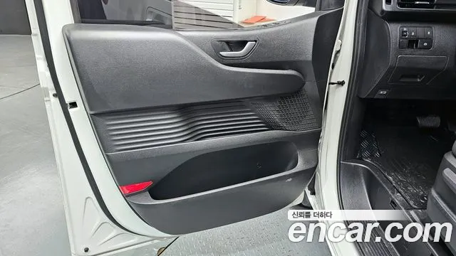Hyundai Staria Staria Tourer 11 мест — Фото автомобиля 24