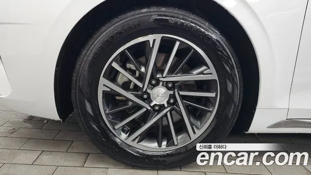 Hyundai Grandeur Новый Grandeur IG 3.0 LPi (Для проката) — Фото автомобиля 5
