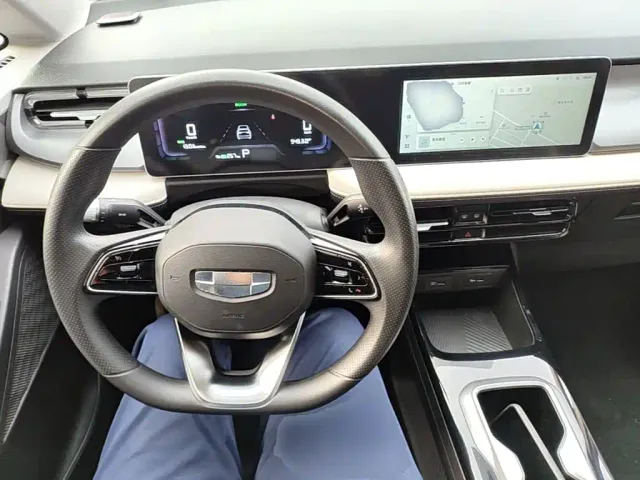 Geely Geometry E Firefly — Фото автомобиля 9