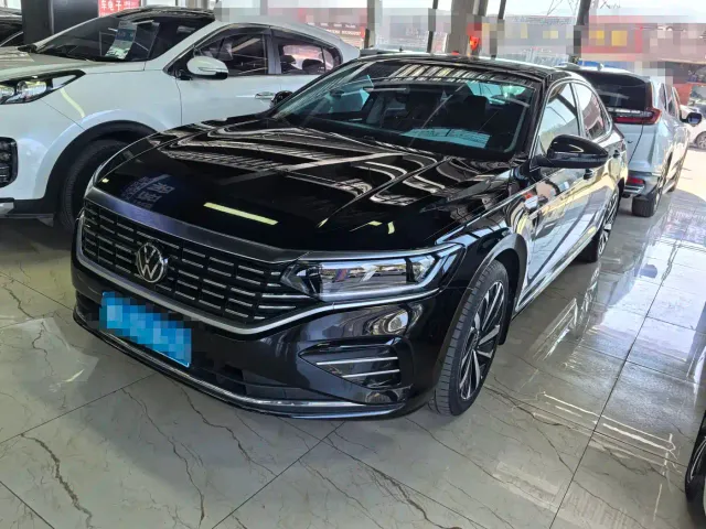 Фотография автомобиля — Volkswagen Passat