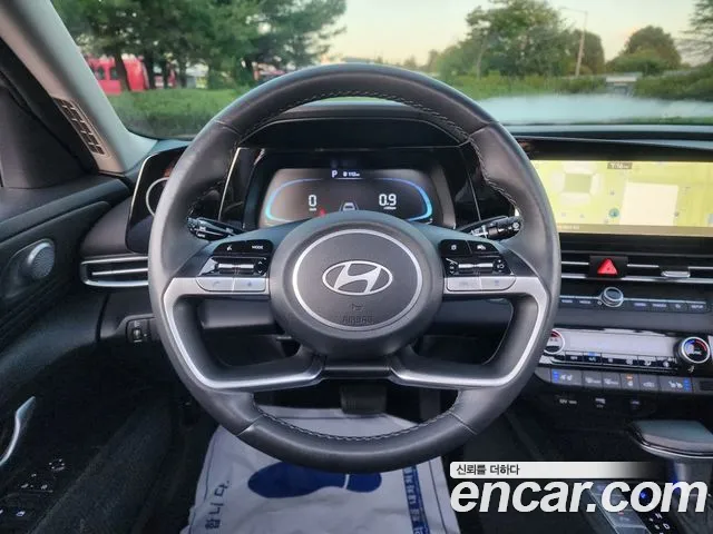 Hyundai AVANTE Новый Avante (CN7) 1.6 LPi (Для проката) — Фото автомобиля 16
