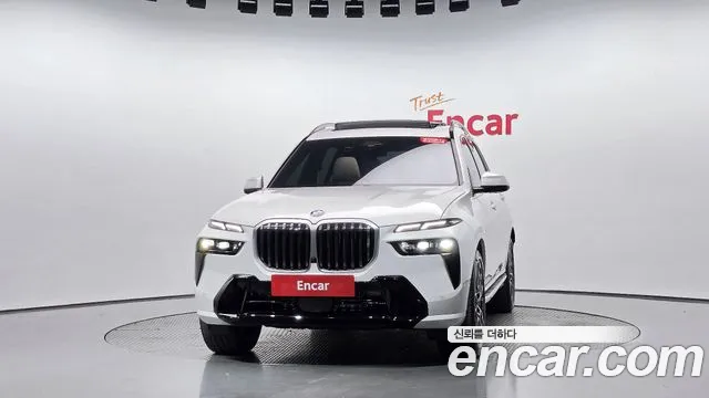 BMW X7 G07 — Фото автомобиля 3
