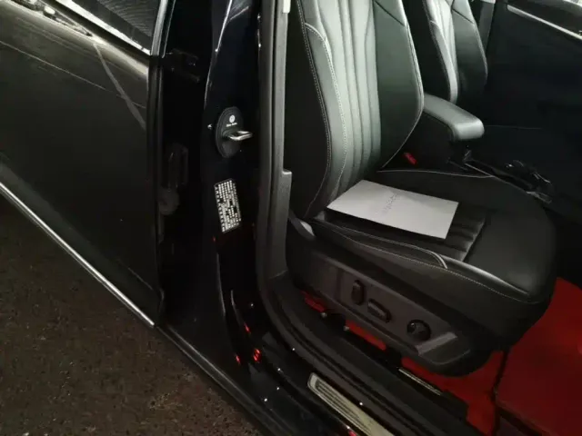 Volkswagen Passat — Фото автомобиля 24