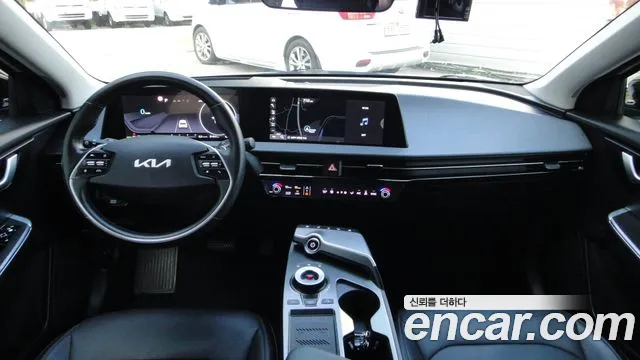 Kia EV6 — Фото автомобиля 10