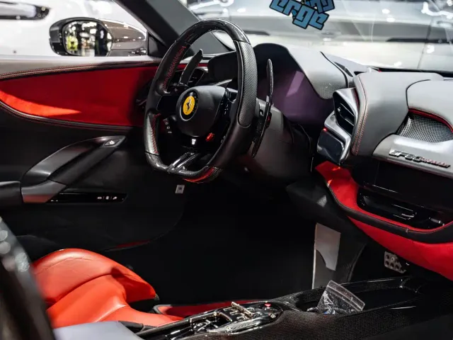 Ferrari SF90 — Фото автомобиля 20