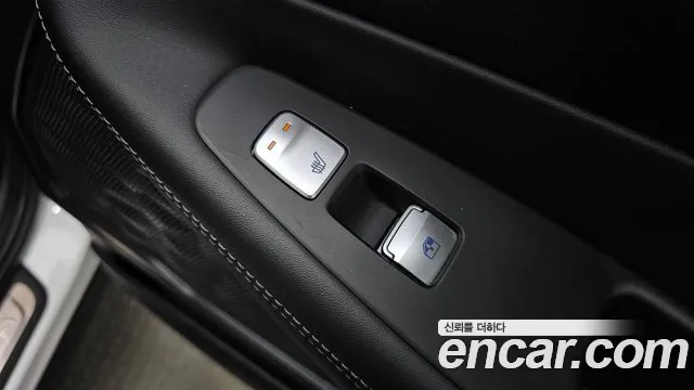 Hyundai Santafe — Фото автомобиля 25