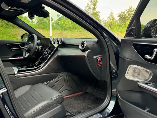 Mercedes-Benz Mercedes-Benz C-Class 2022 Facelift C 260 L Night Edition Sport — Фото автомобиля 11