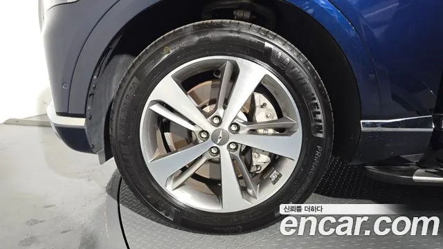 Genesis GV80 2.5T Бензин AWD — Фото автомобиля 5