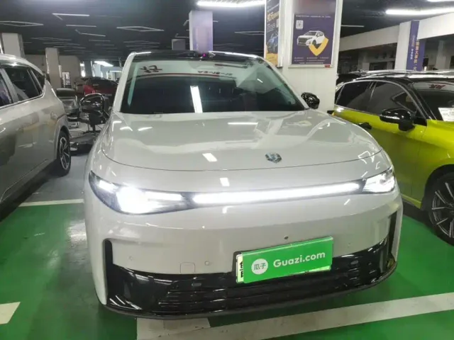 Leapmotor C10 — Фото автомобиля 2