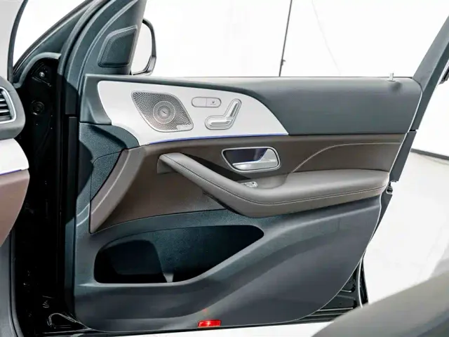 Mercedes-Benz GLE-Class — Фото автомобиля 15