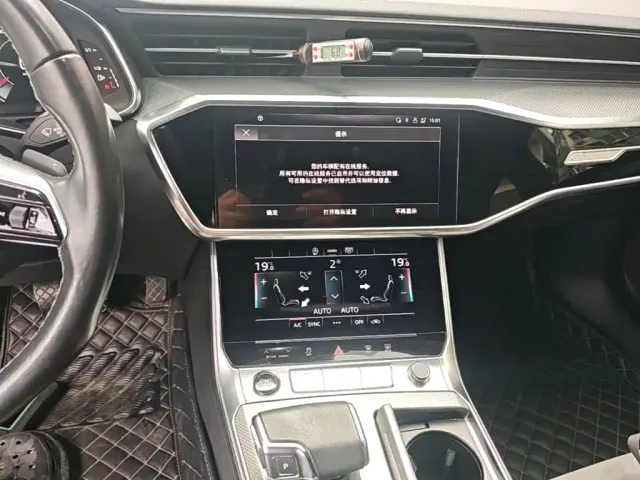 Audi A6L — Фото автомобиля 12