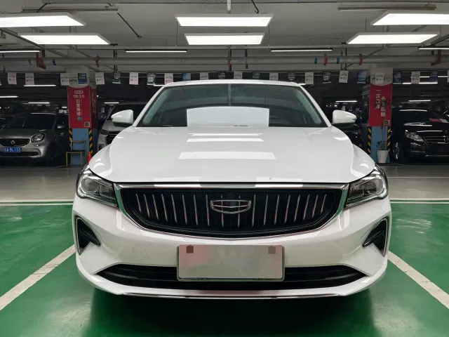 Geely Emgrand — Фото автомобиля 2