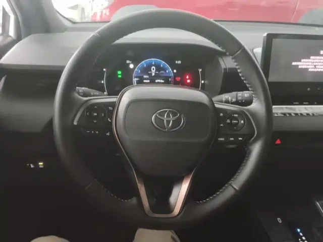 Toyota Frontlander — Фото автомобиля 10