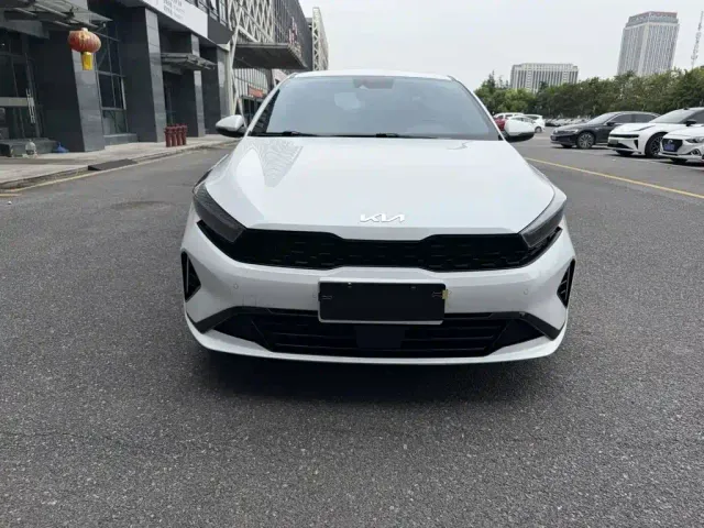 Kia K3 — Фото автомобиля 4