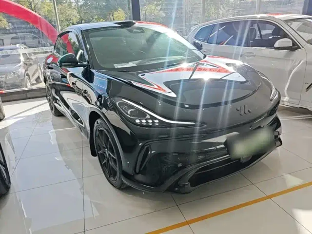 IM Motors LS6 — Фото автомобиля 3