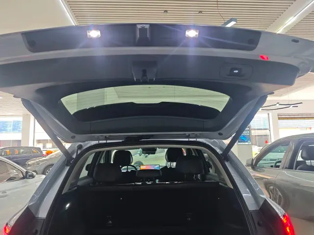 Geely Galaxy E5 — Фото автомобиля 18