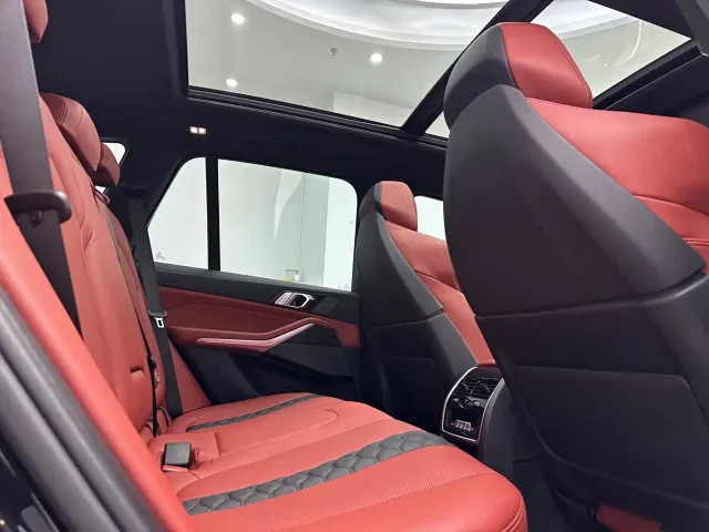 BMW X5 M — Фото автомобиля 15