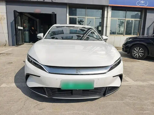 BYD Han — Фото автомобиля 2