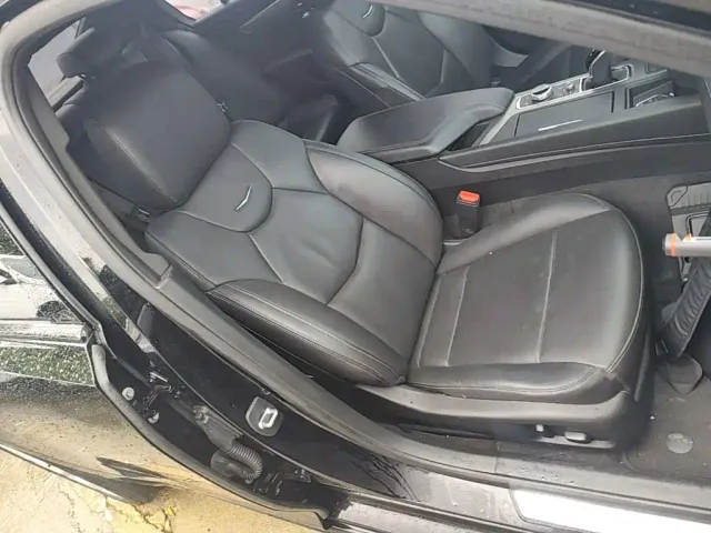 Cadillac CT5 — Фото автомобиля 24