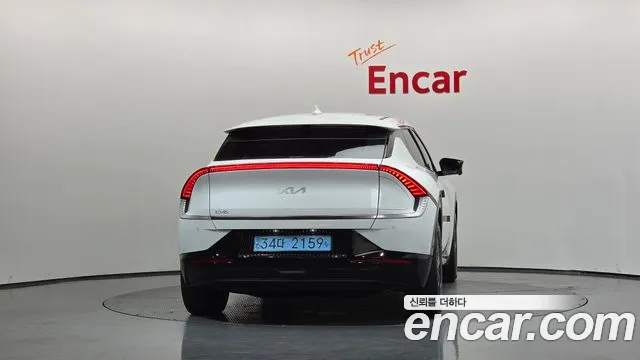 Kia EV6 — Фото автомобиля 3