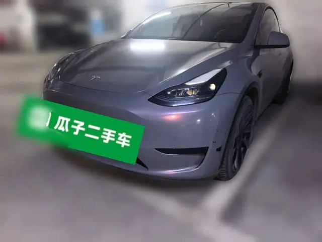 Фотография автомобиля — Tesla Model Y