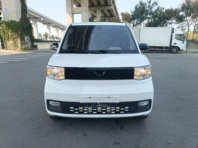Wuling Hongguang Mini EV — Фото автомобиля 2