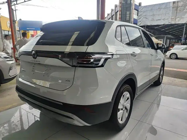 Volkswagen Tharu — Фото автомобиля 6