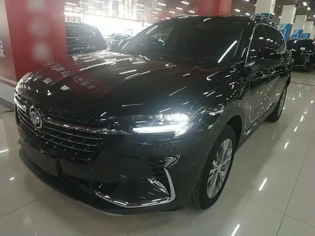 Фотография автомобиля — Buick Envision Plus