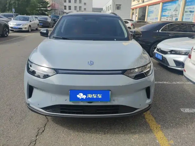 Leapmotor C11 — Фото автомобиля 2