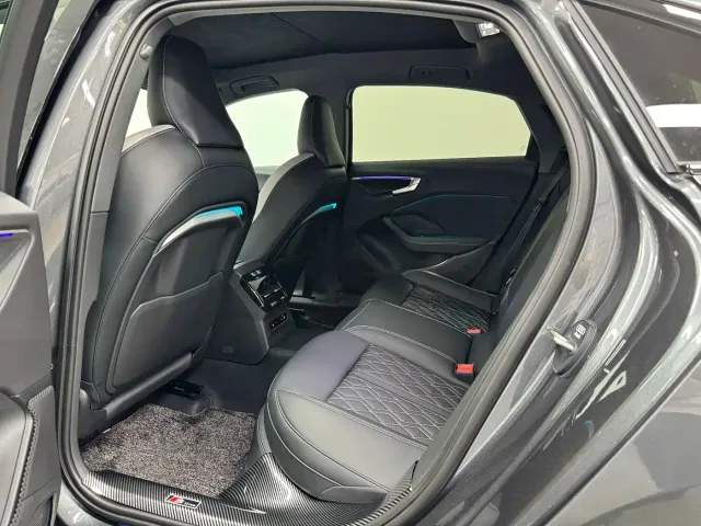Audi A5L — Фото автомобиля 16